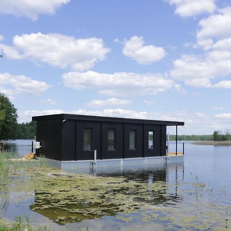 Dom Na Wodzie Villa Kruklanki Bagian luar foto