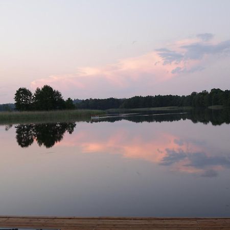 Dom Na Wodzie Villa Kruklanki Bagian luar foto
