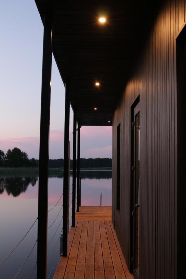 Dom Na Wodzie Villa Kruklanki Bagian luar foto
