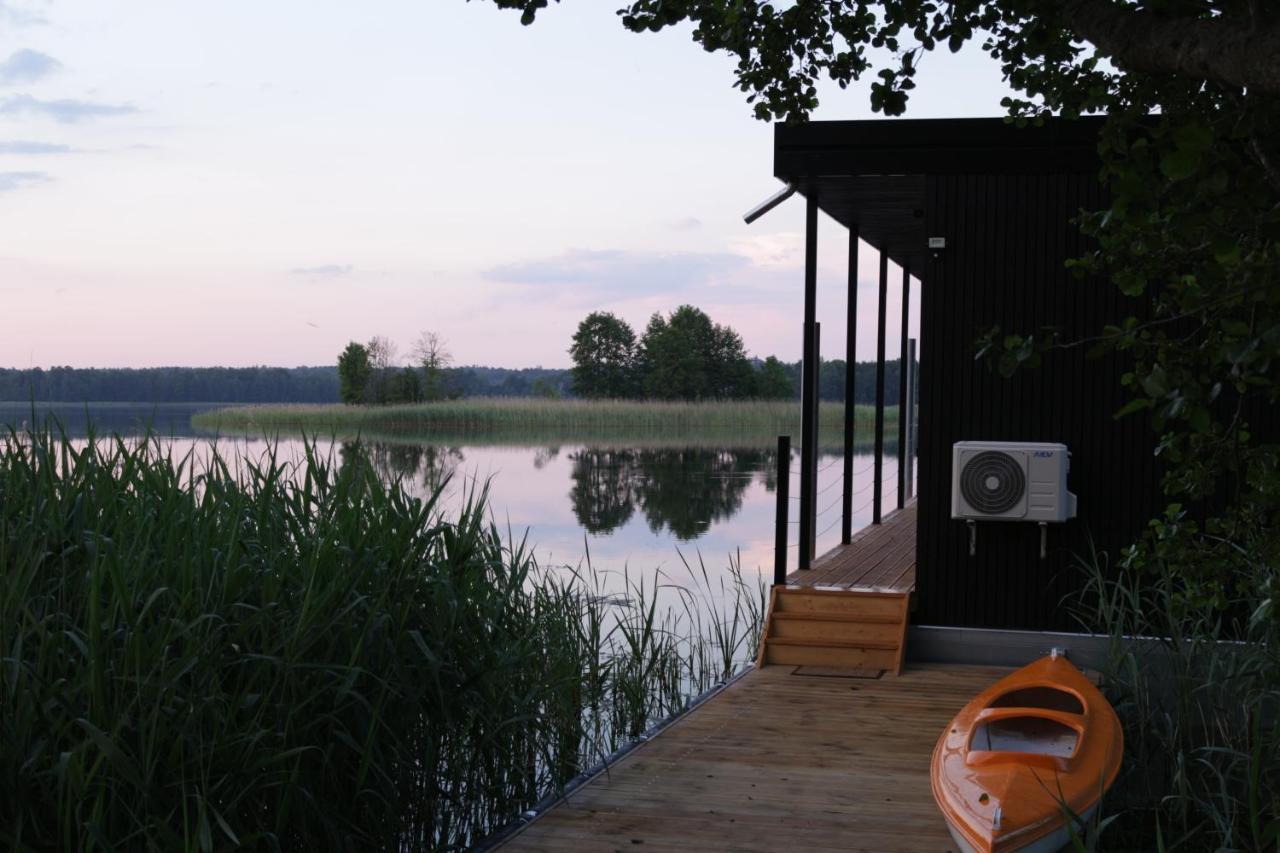 Dom Na Wodzie Villa Kruklanki Bagian luar foto